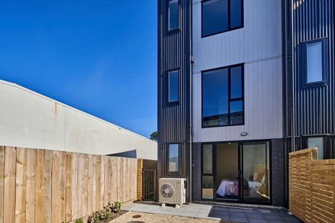 Photo of property in 53 John Street, Petone, Lower Hutt, 5012