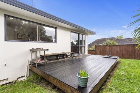 Photo of property in 18 Navan Place, Dannemora, Auckland, 2016