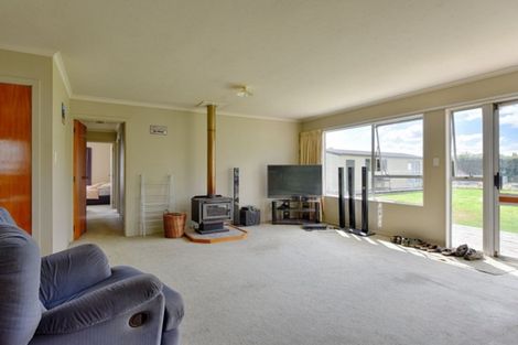 Photo of property in 49 Newburn Street, Waikaia, 9778