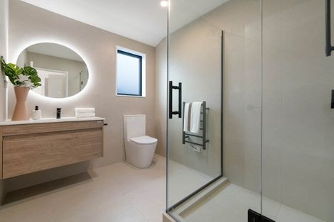 Photo of property in 31b Kurnell Drive, Botany Downs, Auckland, 2010