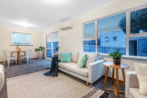 Photo of property in 25 Bell Street, Tawa, Wellington, 5028