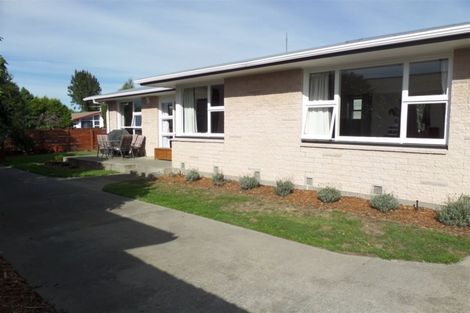 Photo of property in 5 Dunluce Place, Hornby, Christchurch, 8042