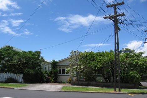 Photo of property in 4 Mewburn Avenue, Mount Eden, Auckland, 1024