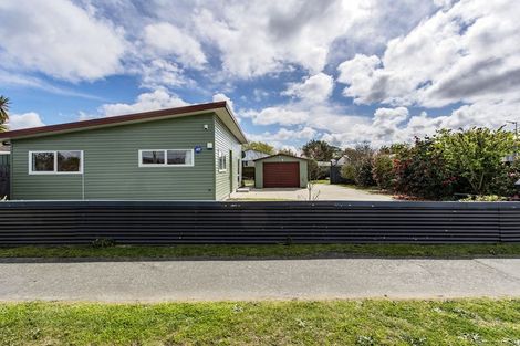 Photo of property in 11 Lenton Street, Aranui, Christchurch, 8061