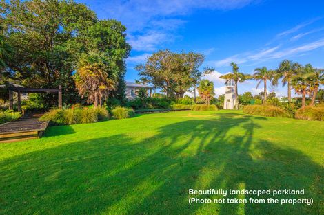 Photo of property in 30 Rewa Rewa Lane, Orewa, 0931