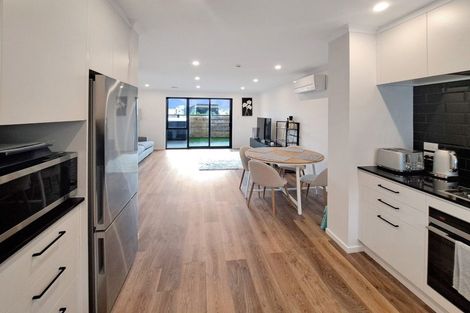 Photo of property in 11 Joseph Bolton Crescent, Wallaceville, Upper Hutt, 5018