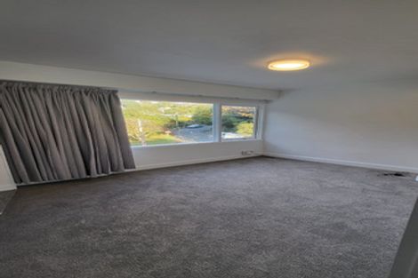 Photo of property in 2/8 Governor Road, Northland, Wellington, 6012