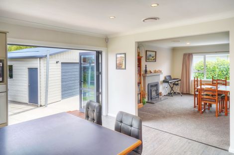 Photo of property in 133 Kendal Avenue, Burnside, Christchurch, 8053