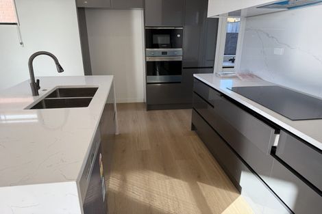 Photo of property in 120 Taylor Street, Blockhouse Bay, Auckland, 0600