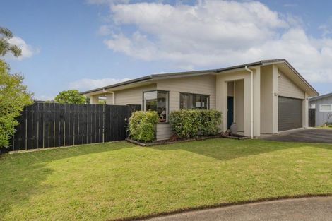 Photo of property in 18 Captain Wood Avenue, Whitianga, 3510