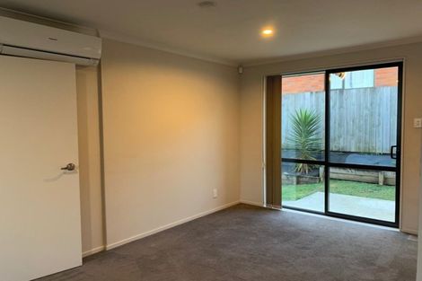 Photo of property in 77 Rathmar Drive, Manurewa, Auckland, 2105