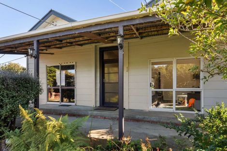 Photo of property in 1163 No 2 Line, Fordell, Whanganui, 4572