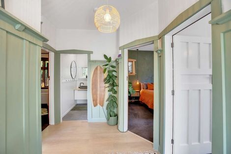 Photo of property in 14 Queens Avenue, Waikuku Beach, 7402