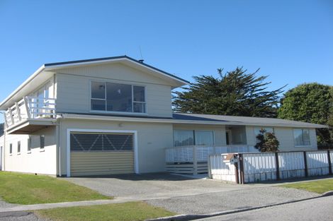 Photo of property in 13 Bright Street, Cobden, Greymouth, 7802