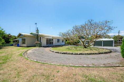 Photo of property in 27 Goldsborough Avenue, Raumati Beach, Paraparaumu, 5032