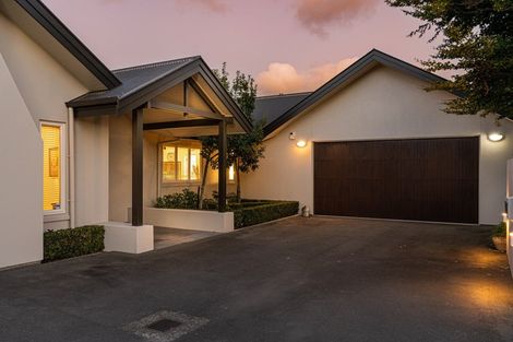 Photo of property in 3 Caccia Birch Lane, Hokowhitu, Palmerston North, 4410
