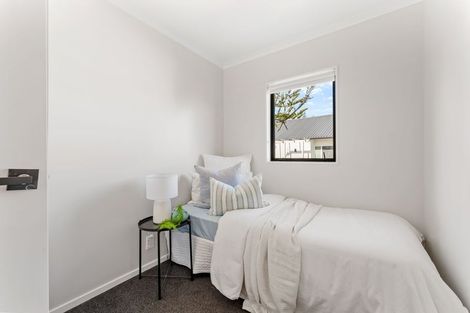 Photo of property in 239 Vipond Road, Stanmore Bay, Whangaparaoa, 0932