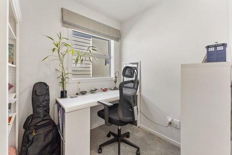 Photo of property in 39 Mcgrath Way, Taita, Lower Hutt, 5011