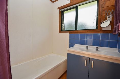 Photo of property in 65a Connollys Line, Carterton, 5713