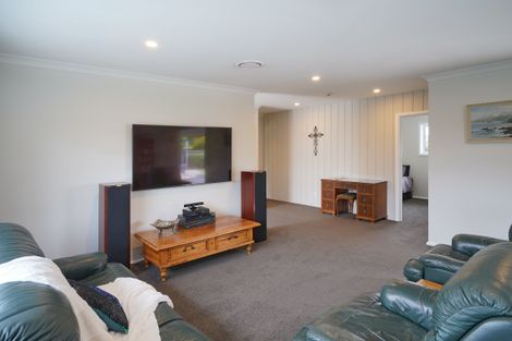 Photo of property in 133 Kendal Avenue, Burnside, Christchurch, 8053