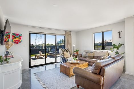 Photo of property in 29 Honeyfield Drive, Whalers Gate, New Plymouth, 4310