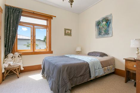 Photo of property in 21 Williams Street, Cambridge, 3434