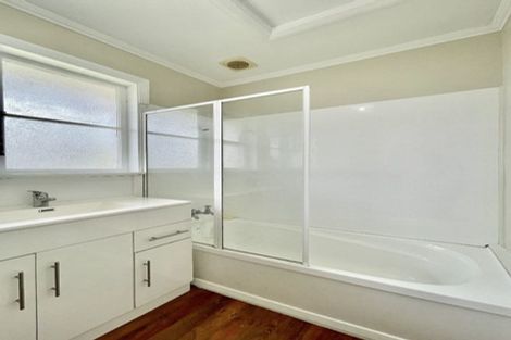 Photo of property in 1/5 Ruahine Street, Trentham, Upper Hutt, 5018