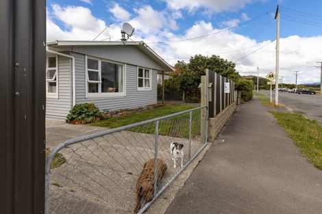 Photo of property in 9 Redwood Street, Seddon, 7210