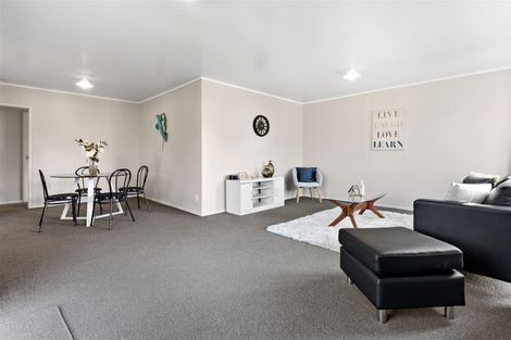 Photo of property in 1/16 Clarice Place, Takanini, 2112