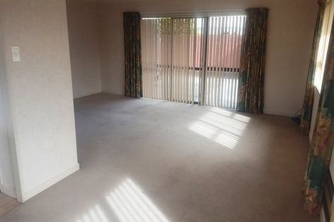 Photo of property in 28 Halyard Close, Flagstaff, Hamilton, 3210