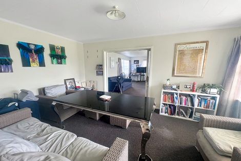 Photo of property in 10 Lindsey Crescent, Springvale, Whanganui, 4501