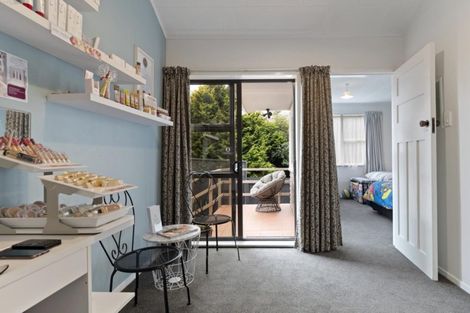 Photo of property in 2a Kaitemako Road, Welcome Bay, Tauranga, 3112