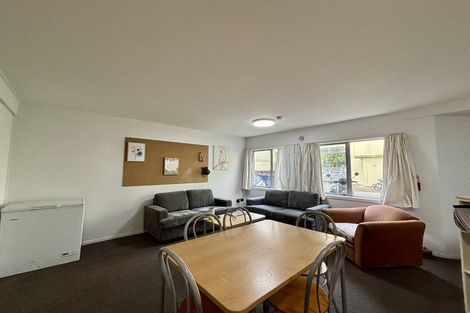 Photo of property in Basin Reserve Complex, 35/4 Sussex Street, Mount Cook, Wellington, 6021