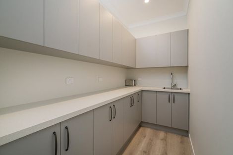 Photo of property in 28 Ngaroma Crescent, Whitianga, 3510