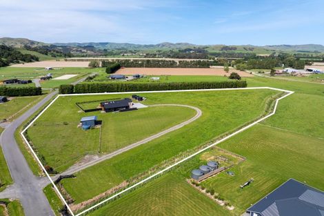 Photo of property in 32 Manukawiri Way, Martinborough, Greytown, 5794