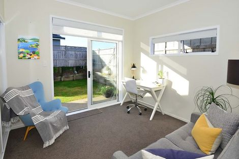 Photo of property in 6 Barcliff Terrace, Gulf Harbour, Whangaparaoa, 0930