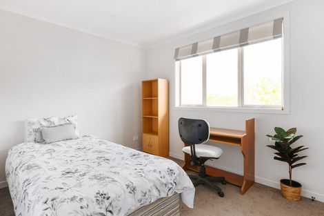Photo of property in Waterview Estate, 60/4 Greystone Place, Omokoroa, 3114
