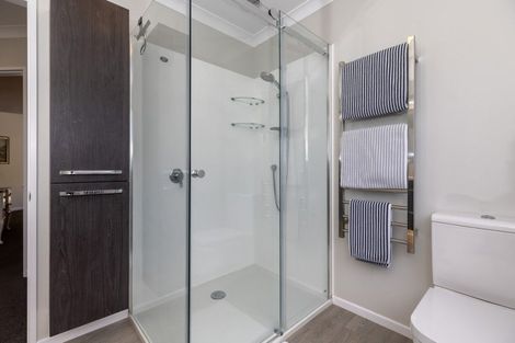 Photo of property in 56 Kakariki Grove, Waikanae, 5036