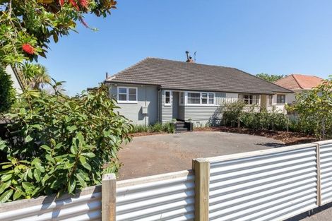 Photo of property in 19 Bledisloe Terrace, Hamilton East, Hamilton, 3216