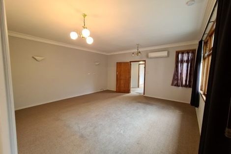 Photo of property in 31 Dives Avenue, Hawera, 4610