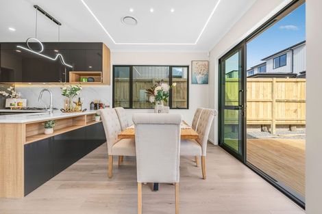 Photo of property in 9 Sagitta Drive, Flat Bush, Auckland, 2019