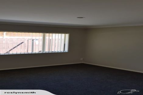 Photo of property in 16 Rathmar Drive, Manurewa, Auckland, 2105