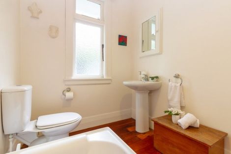 Photo of property in 18 Carlton Avenue, Gonville, Whanganui, 4501