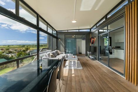 Photo of property in 4 O'meara Heights, Paeroa, 3600