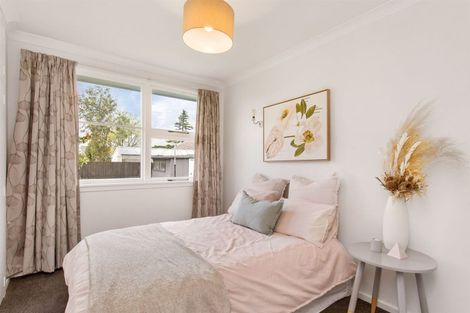 Photo of property in 136 Roydvale Avenue, Burnside, Christchurch, 8053