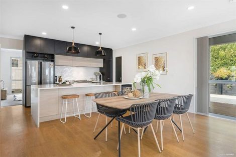 Photo of property in 51 Cilliers Drive, Silverdale, 0932