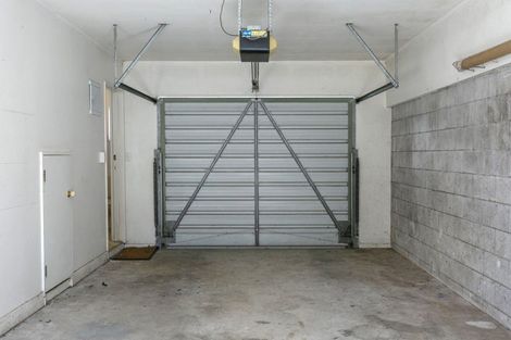 Photo of property in 124 Te Heuheu Street, Taupo, 3330