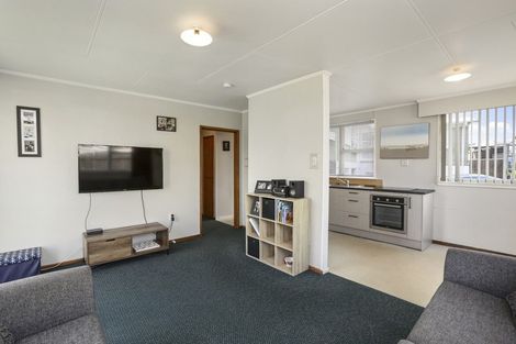 Photo of property in 25 Northgate, Strandon, New Plymouth, 4312