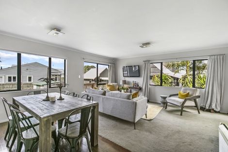 Photo of property in 23a Stafford Road, Northcote Point, Auckland, 0627