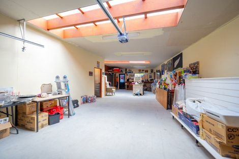 Photo of property in 2 Clutha Street, Alexandra, 9320